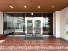 【神奈川県/平塚市高浜台】パークサイド平塚 4号棟 アプローチ