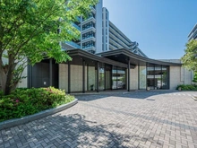 【千葉県/船橋市行田】プレミスト船橋塚田 エントランス