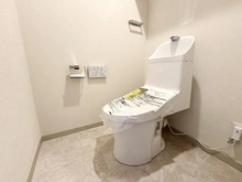 【埼玉県/三郷市さつき平】パークフィールドみさと三街区二号館 トイレ