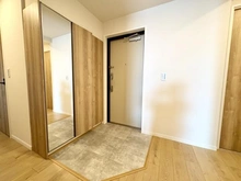 【埼玉県/三郷市さつき平】パークフィールドみさと三街区二号館 玄関