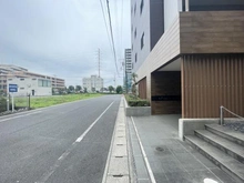 【千葉県/流山市おおたかの森東】ワザック流山おおたかの森 前面道路