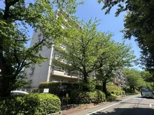 【埼玉県/越谷市千間台西】せんげん台サンライトパストラル中央 一番館 外観