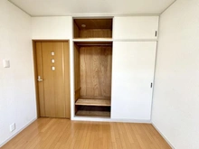 【千葉県/我孫子市つくし野】我孫子ビレジ 5号棟 収納