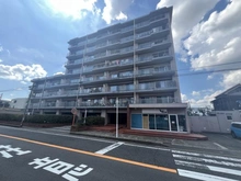 【千葉県/松戸市竹ケ花】リバブル松戸 外観