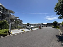 【千葉県/船橋市飯山満町】ライオンズガーデン船橋薬園台 駐車場