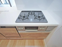 【千葉県/松戸市河原塚】シティパル八柱 キッチン：三口コンロ