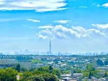 【千葉県/松戸市秋山】ヴェレーナ松戸秋山駅前 眺望：スカイツリーが望めます（ズーム有） ※天候による