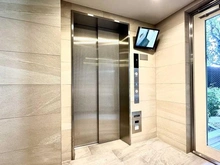 【千葉県/松戸市秋山】ヴェレーナ松戸秋山駅前 エレベーター