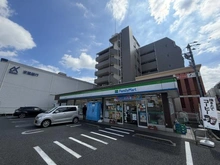【千葉県/我孫子市我孫子】アクア・レジデンス ファミリーマート我孫子駅北口店（現地より約350m）