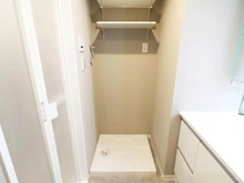 【千葉県/柏市名戸ケ谷】モアステージ新柏弐番館 洗面室：洗濯機置場