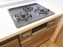 【千葉県/流山市駒木台】ネオハイツ江戸川台A棟 キッチン：三口コンロ