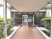 【千葉県/松戸市新松戸】新松戸西パークハウス B棟 エントランス