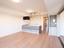 【埼玉県/三郷市さつき平】パークフィールドみさとテラウェスト5街区2号館 リビング・ダイニング