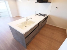 【埼玉県/三郷市さつき平】パークフィールドみさとテラウェスト5街区2号館 キッチン