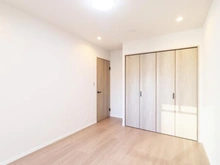 【埼玉県/三郷市さつき平】パークフィールドみさとテラウェスト5街区2号館 洋室