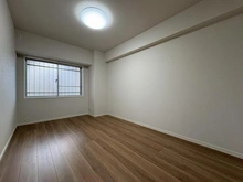 【埼玉県/吉川市栄町】モアステージ吉川ライネスハイム B棟 洋室