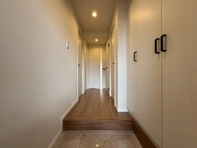 【埼玉県/吉川市中野】サンライフ吉川 廊下