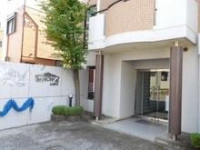 【東京都/足立区青井】グリーンパーク五反野ＶＩＩＩ アプローチ