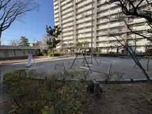 【千葉県/松戸市新松戸】新松戸南パークハウス B棟 敷地内施設