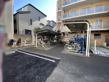 【東京都/葛飾区金町】ヒルズ金町 駐輪場