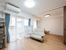 【千葉県/船橋市北本町】プラウド船橋三街区 リビング：奥：洋室