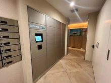 【千葉県/船橋市海神町南】プレミスト西船橋 宅配BOX