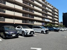 【千葉県/船橋市海神町南】プレミスト西船橋 駐車場