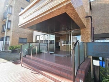 【千葉県/船橋市飯山満町】ライオンズマンション船橋飯山満台 一番館 エントランス