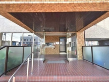 【千葉県/船橋市飯山満町】ライオンズマンション船橋飯山満台 一番館 エントランス