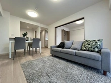 【千葉県/千葉市稲毛区小仲台】アクアフォレスタ・ルネ稲毛　フォレスタ棟 リビング・ダイニング：※家具調度品等は販売価格に含まれておりません