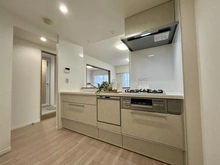 【千葉県/千葉市稲毛区小仲台】アクアフォレスタ・ルネ稲毛　フォレスタ棟 キッチン