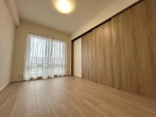 【千葉県/千葉市稲毛区小仲台】アクアフォレスタ・ルネ稲毛　フォレスタ棟 洋室