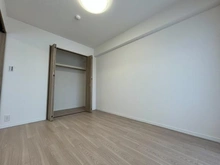 【千葉県/千葉市稲毛区小仲台】アクアフォレスタ・ルネ稲毛　フォレスタ棟 洋室