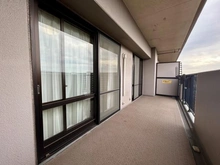 【千葉県/千葉市稲毛区小仲台】アクアフォレスタ・ルネ稲毛　フォレスタ棟 バルコニー