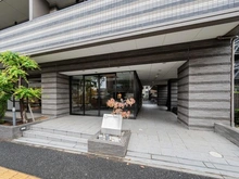 【千葉県/鎌ケ谷市新鎌ケ谷】ソルフィエスタ新鎌ケ谷 エントランス