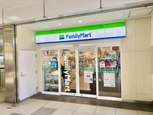 【千葉県/鎌ケ谷市新鎌ケ谷】ソルフィエスタ新鎌ケ谷 ファミリーマート　新鎌ヶ谷駅店（現地より約500m）：