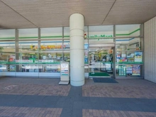 【千葉県/船橋市本町】プラウドタワー船橋 敷地内施設：ファミリーマートプラウドタワー船橋店