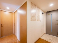 【千葉県/八千代市緑が丘】カムザ・スクエア八千代緑が丘タワーズ 玄関