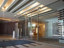 【神奈川県/川崎市中原区上小田中】ザ・クレストシティ センターコート エントランス