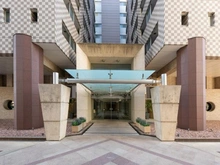 【神奈川県/川崎市中原区上小田中】ザ・クレストシティ センターコート アプローチ