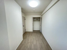 【東京都/江東区大島】イーストパークス大島サザンスクエア サービスルーム（納戸）