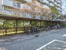 【東京都/江東区東砂】東砂三丁目ハイツ 6号棟 駐輪場