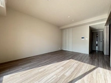 【東京都/江東区南砂】リビオシティ南砂町ステーションサイト LDK：照明設置前