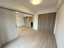 【東京都/江東区大島】イーストパークス大島サザンスクエア 洋室：奥：LDK