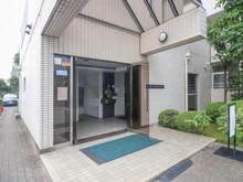 【埼玉県/川口市金山町】イトーピア川口マンション アプローチ