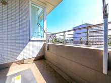 【東京都/世田谷区粕谷】D’グラフォート世田谷芦花公園 バルコニー