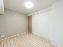 【東京都/江戸川区東瑞江】プレディア瑞江 サービスルーム（納戸）