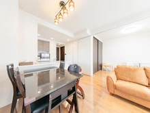 【東京都/江東区東砂】ルネ南砂町リバーフィール ダイニングキッチン：（奥）洋室