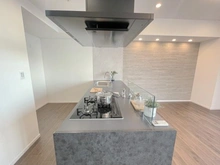 【東京都/大田区下丸子】ザ・リバープレイスイーストタワー キッチン：※家具・調度品等は販売価格に含まれておりません