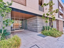 【東京都/杉並区浜田山】プラウド浜田山三丁目 エントランス